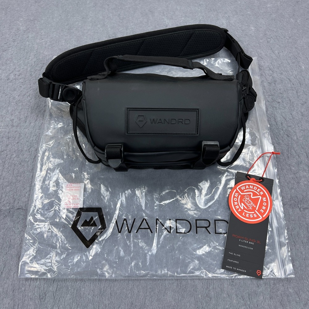 WANDRD Roam Sling 3L Black Bag Crossbody Adjustable Hiking Travel Wander‎ Buckle